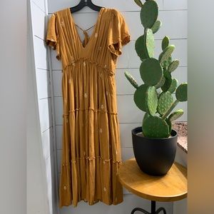 In Bloom, Size Medium, Floor Length Orange Dress